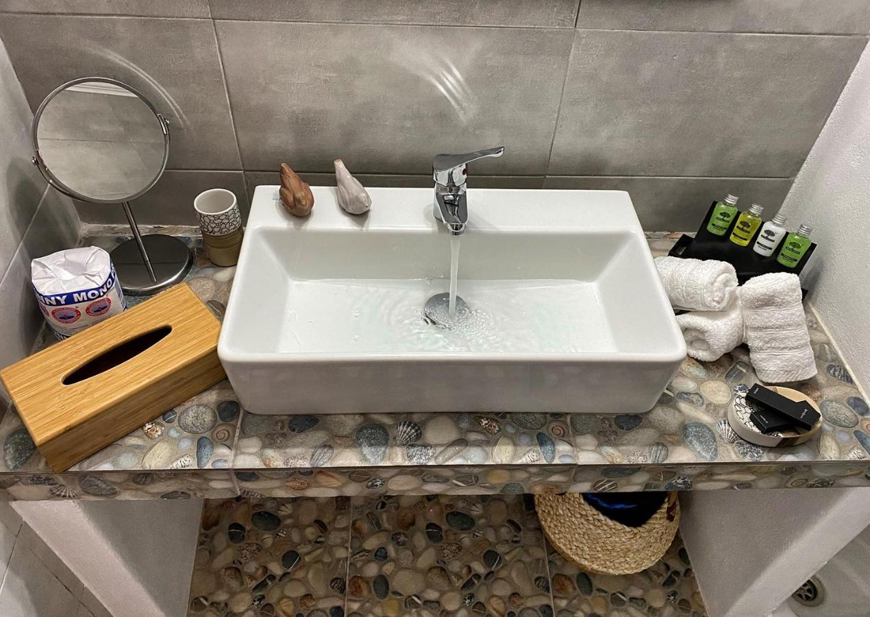 Milos Gem Suites Inn Pachaina Dış mekan fotoğraf